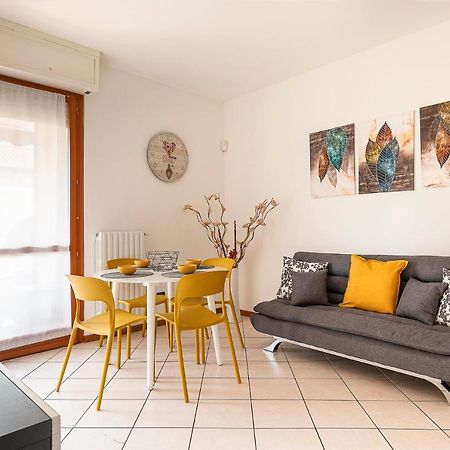 Casty Sweet Home - Parcheggio Privato Gratuito Milan Exterior photo
